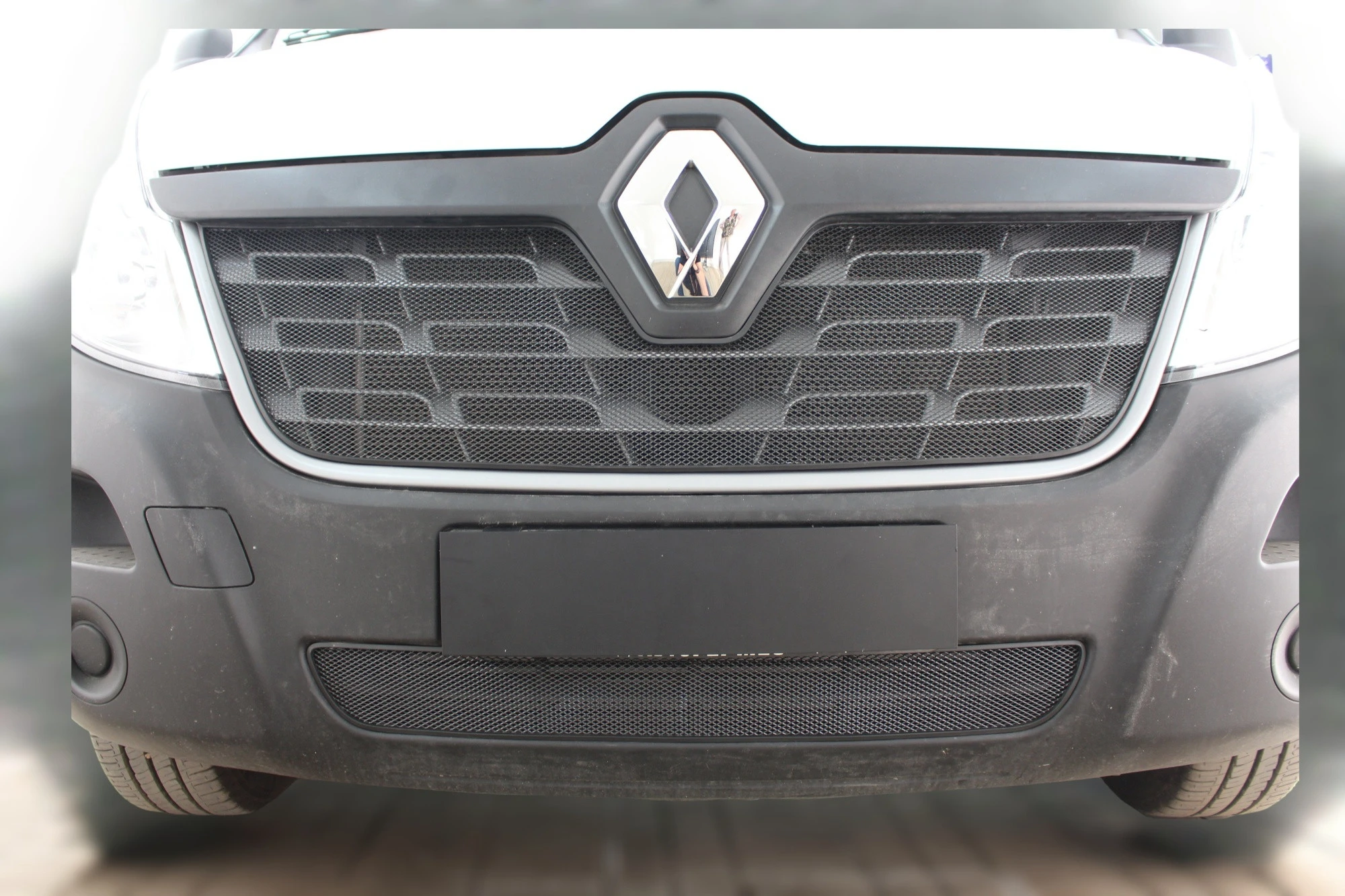 Комплект сеток black верх и низ для Renault Master III Рестайлинг