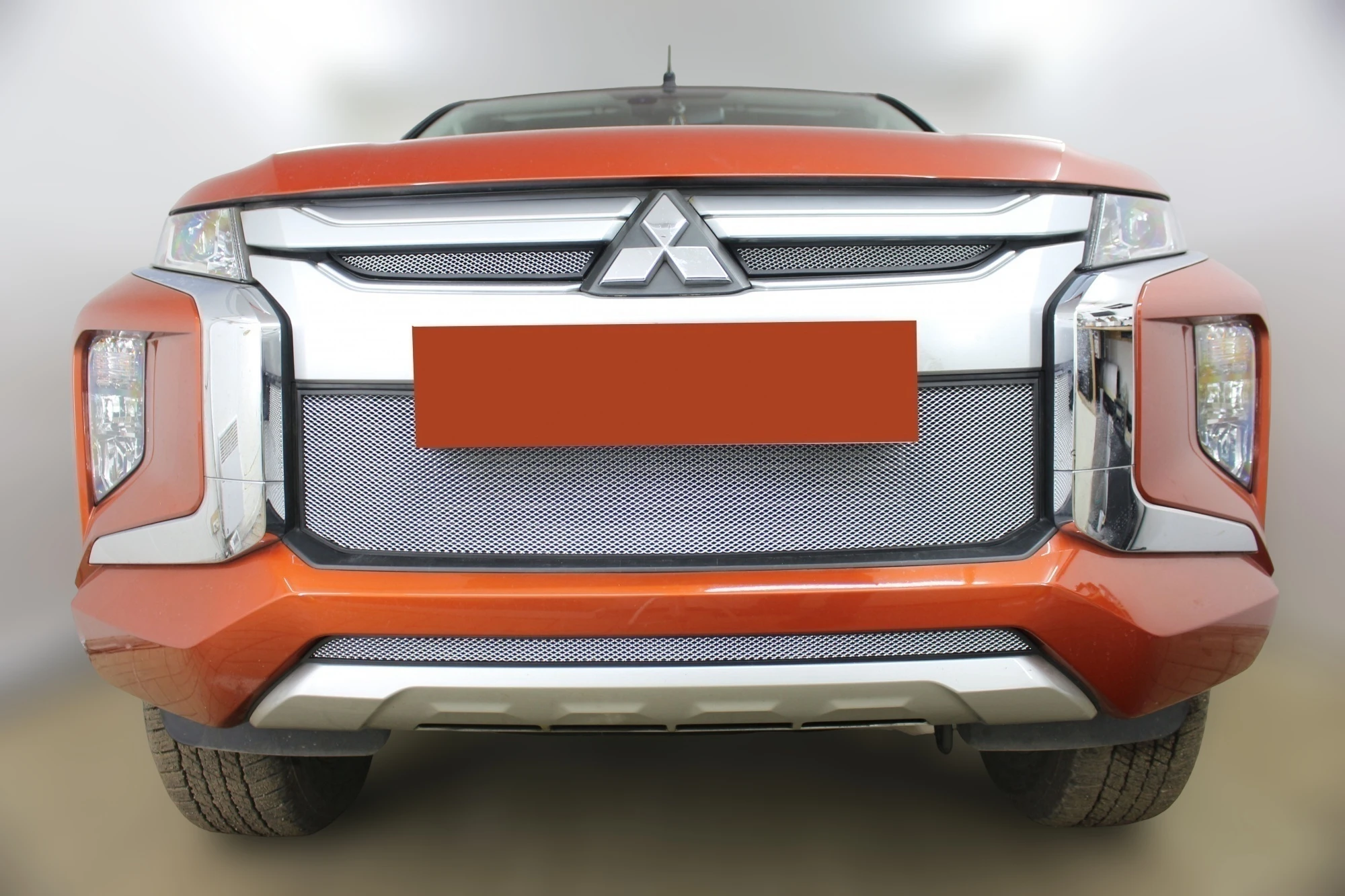 Комплект сеток chrome верх, низ, центр для Mitsubishi L200 V Рестайлинг
