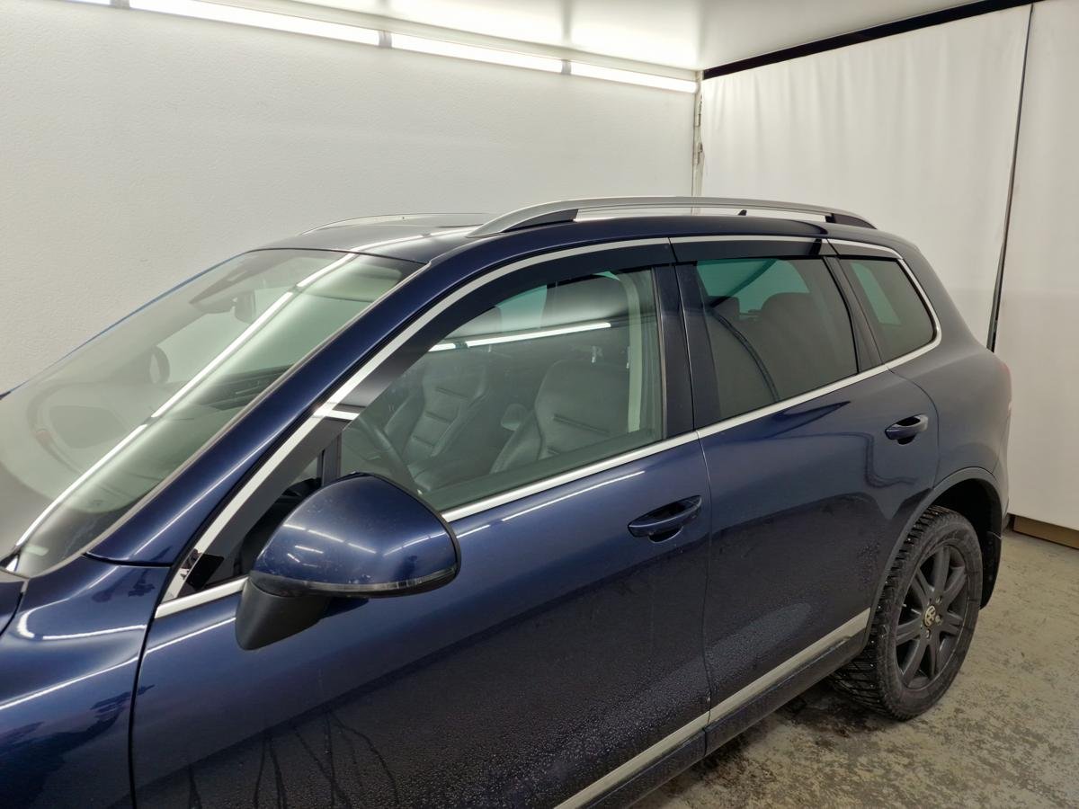 Дефлекторы окон 2D с хром накладками 6 шт. для Volkswagen Touareg II Рестайлинг