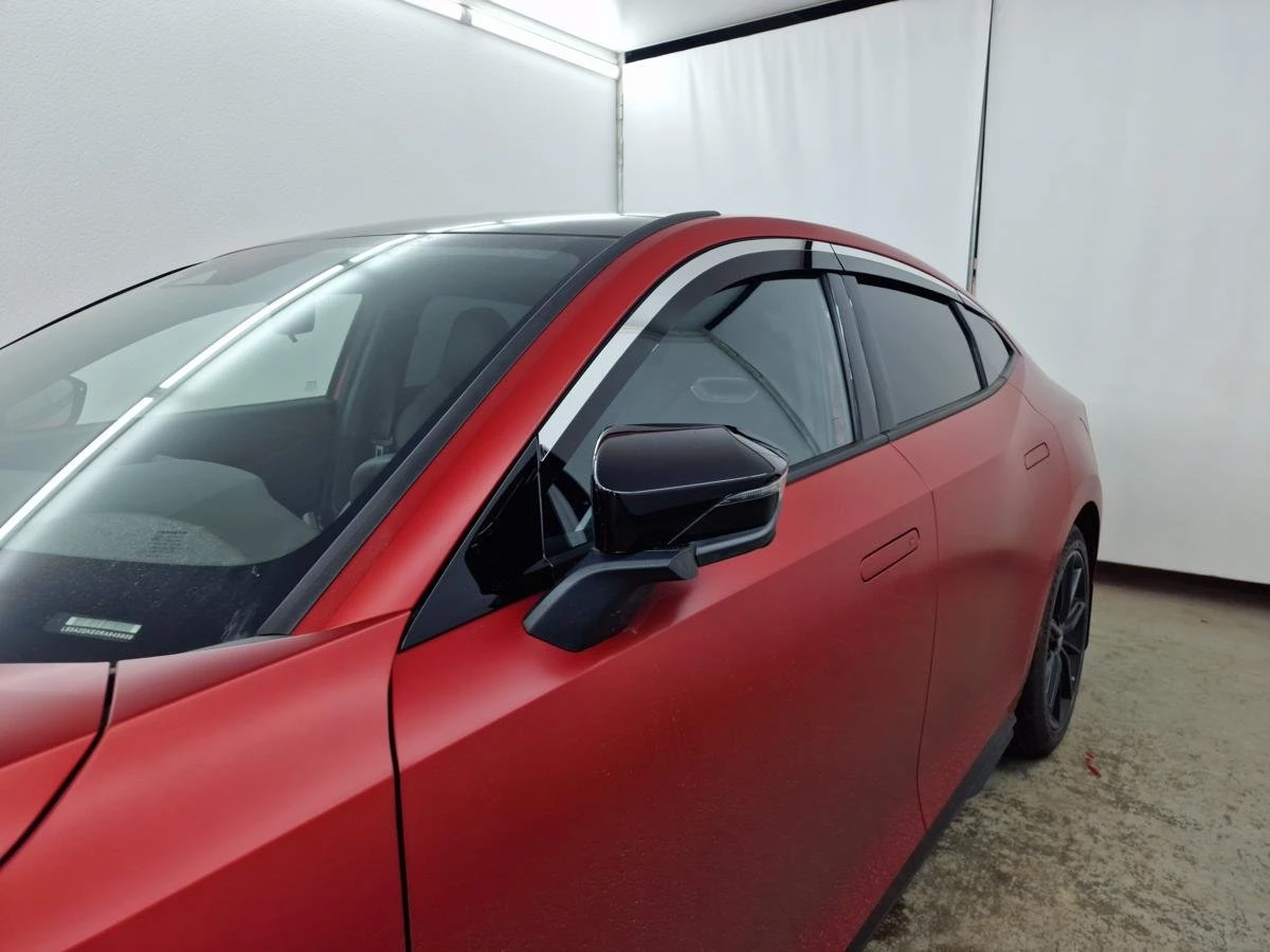 Дефлекторы окон 2D с хром накладками 6 шт. для Changan UNI-V