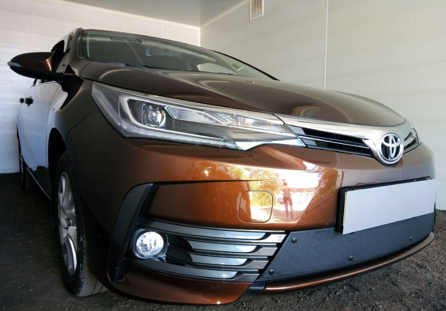 Зимняя заглушка радиатора к съемной сетке для Toyota Corolla XI (E160, E170,Е180) Рестайлинг