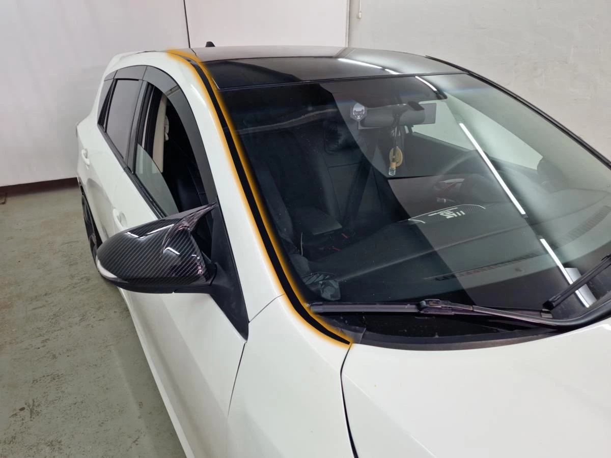 Водосток лобового стекла Премиум для Mazda 3 I (BK) Рестайлинг