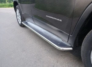 Пороги с площадкой (нерж. лист) 42,4 мм для Jeep Cherokee V (KL) Серый ТСС JEEPCHER14-06