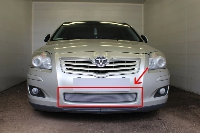 Защитная сетка радиатора для Toyota Avensis II Рестайлинг Хром Стрелка 11 TAV06.chrome