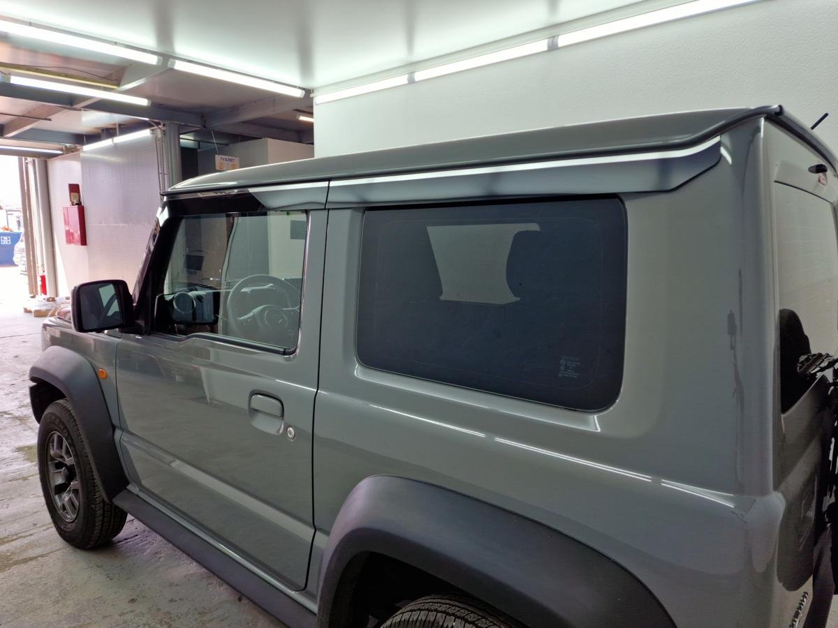 Дефлекторы окон 2D с хром накладками 4 шт. для Suzuki Jimny IV