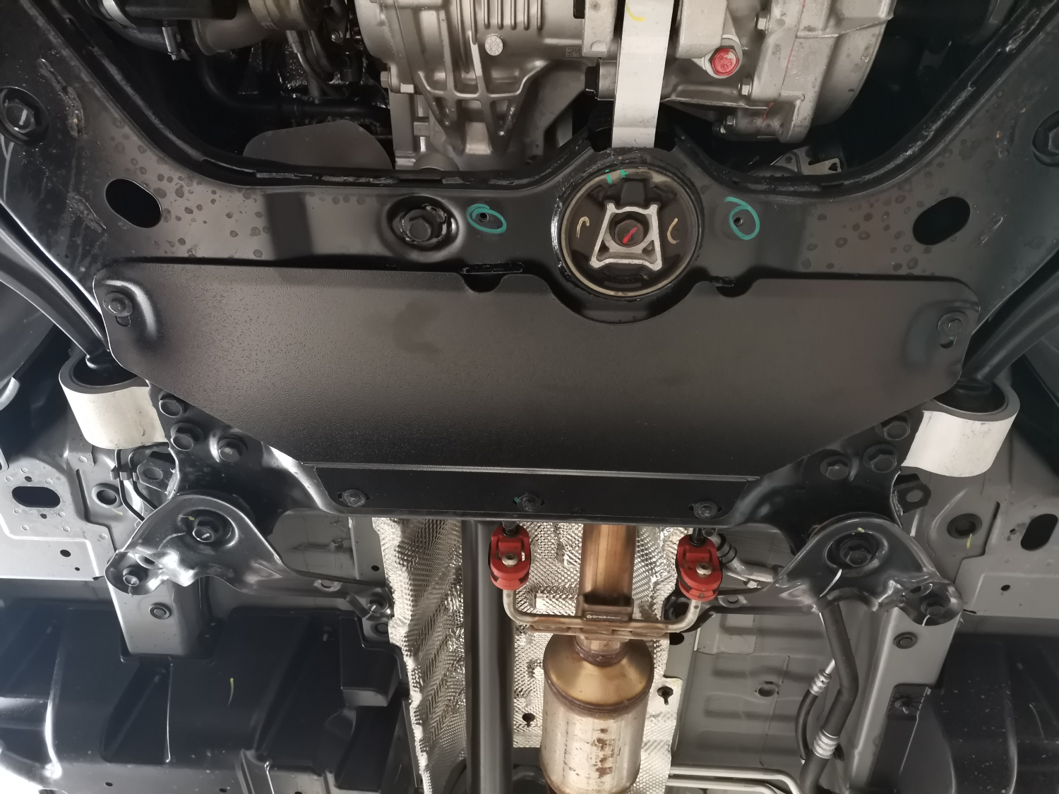 Защита радиатора и рулевой рейки для GAC M8