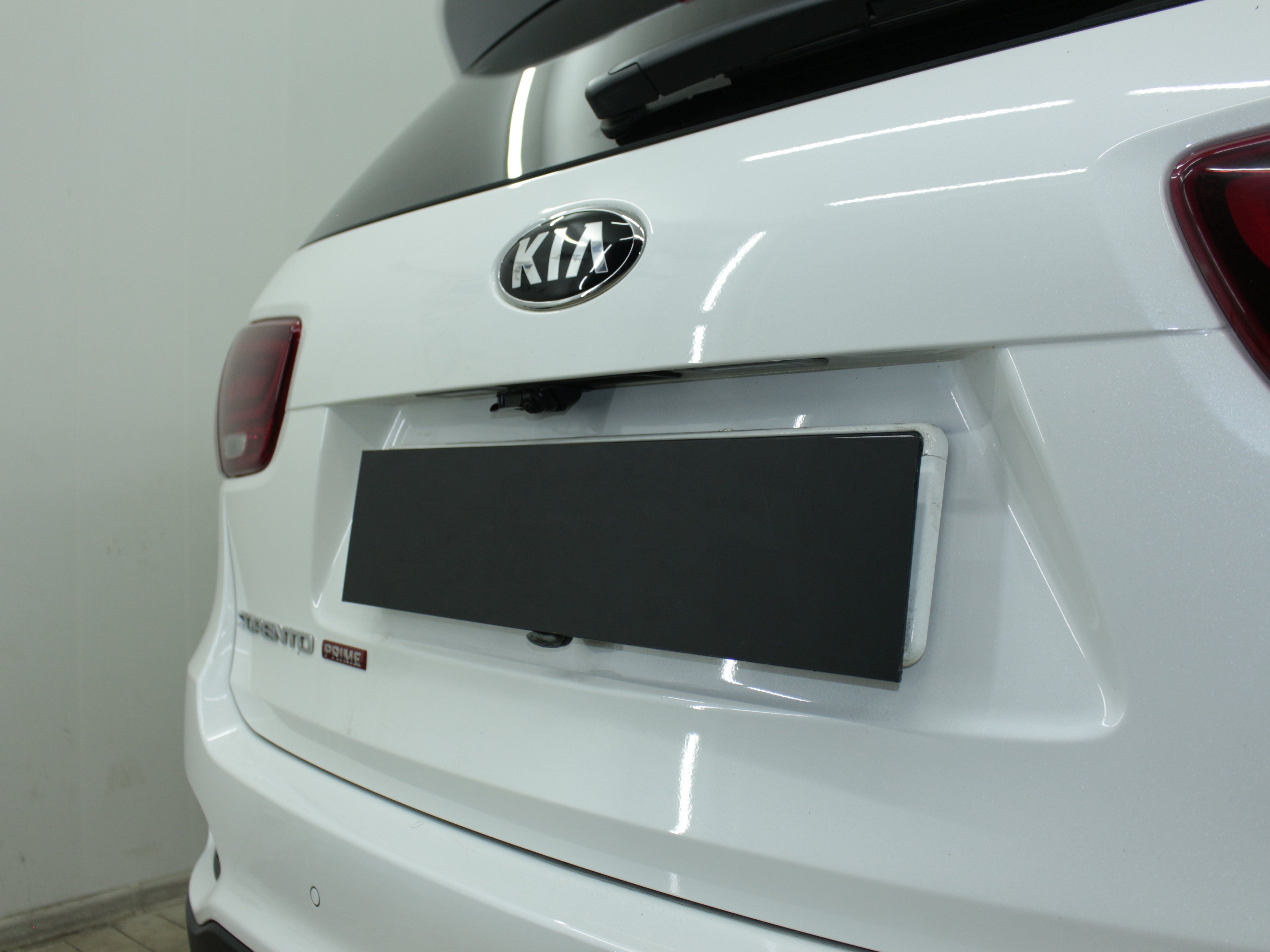 Защита камеры заднего вида для Land Rover Discovery IV