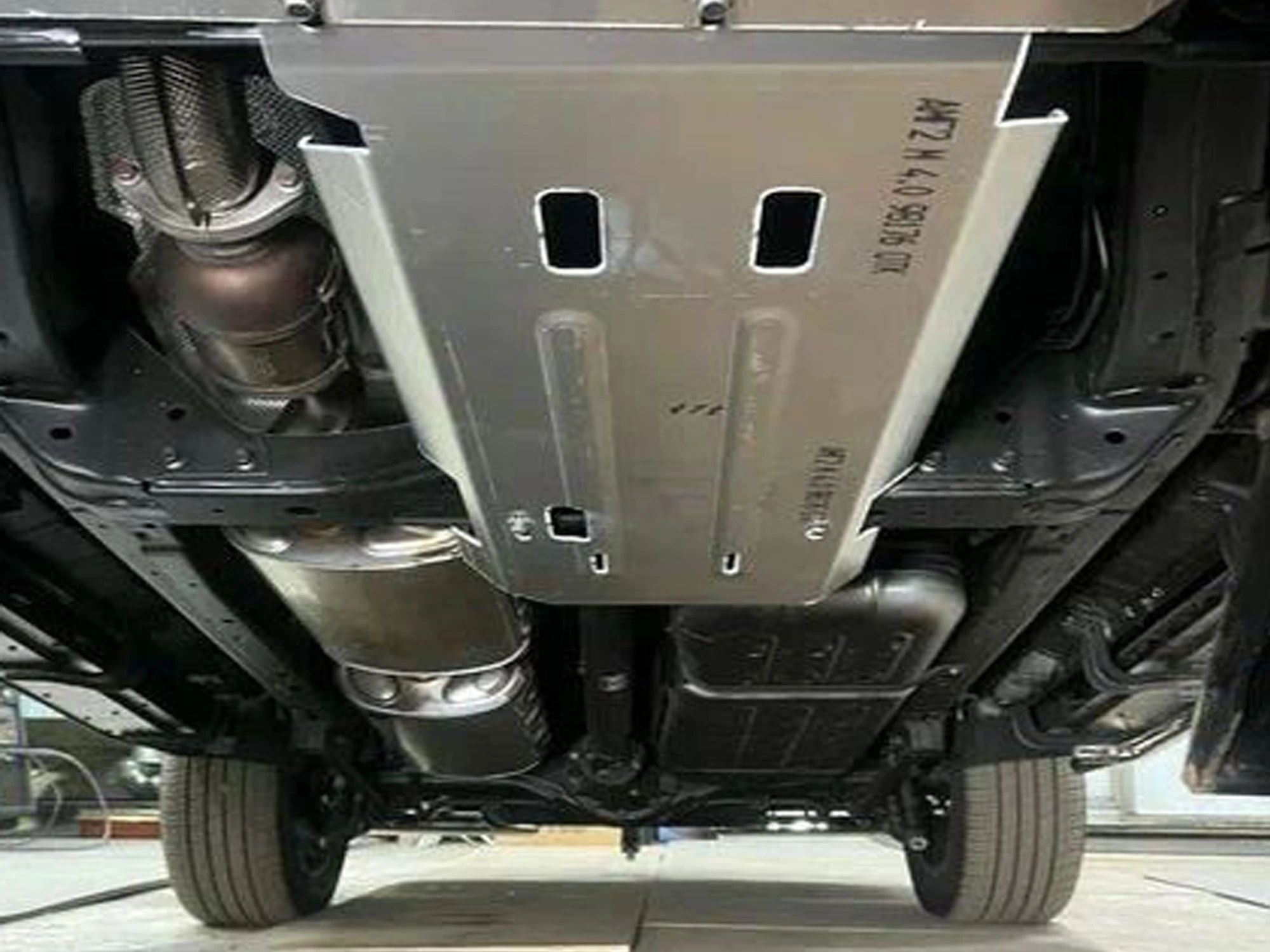 Защита КПП и раздаточной коробки для Haval H9 II  ТСС ZKTCC00717
