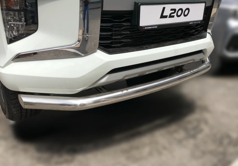 Защита переднего бампера d76 мм для Mitsubishi L200 V Рестайлинг  Юко MSL200.19.02
