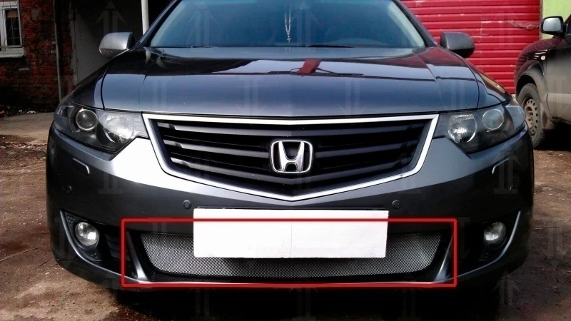 Защитная сетка радиатора для Honda Accord VIII Хром Стрелка 11 HONAC.chrome