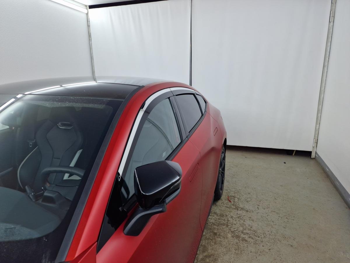 Дефлекторы окон 2D с хром накладками 6 шт. для Changan UNI-V