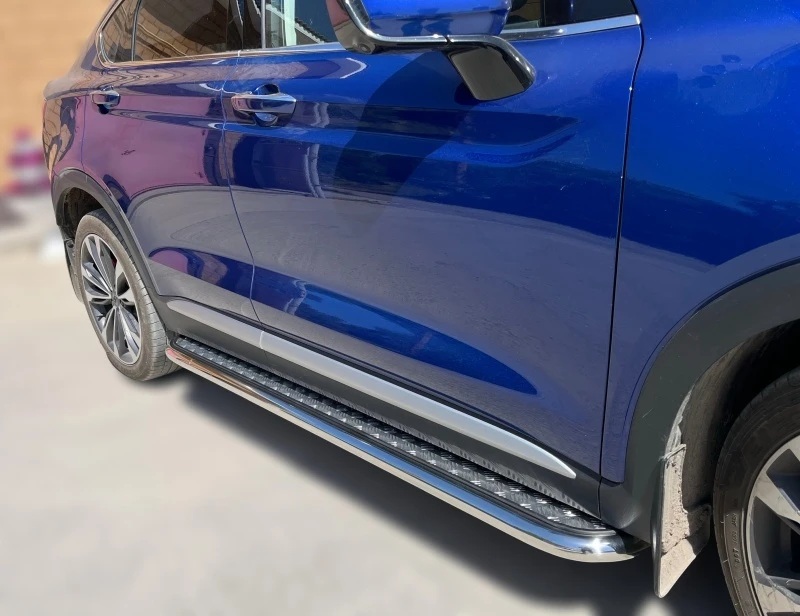 Пороги с накладным листом d53 мм для Geely Tugella I  Юко GT.21.41