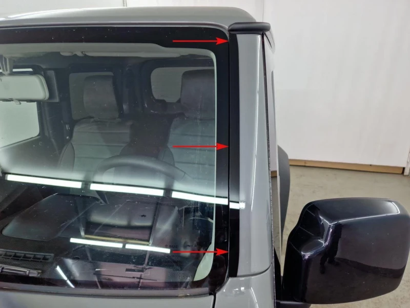 Водосток лобового стекла Премиум для Suzuki Jimny IV Черный Стрелка 11 VP.183