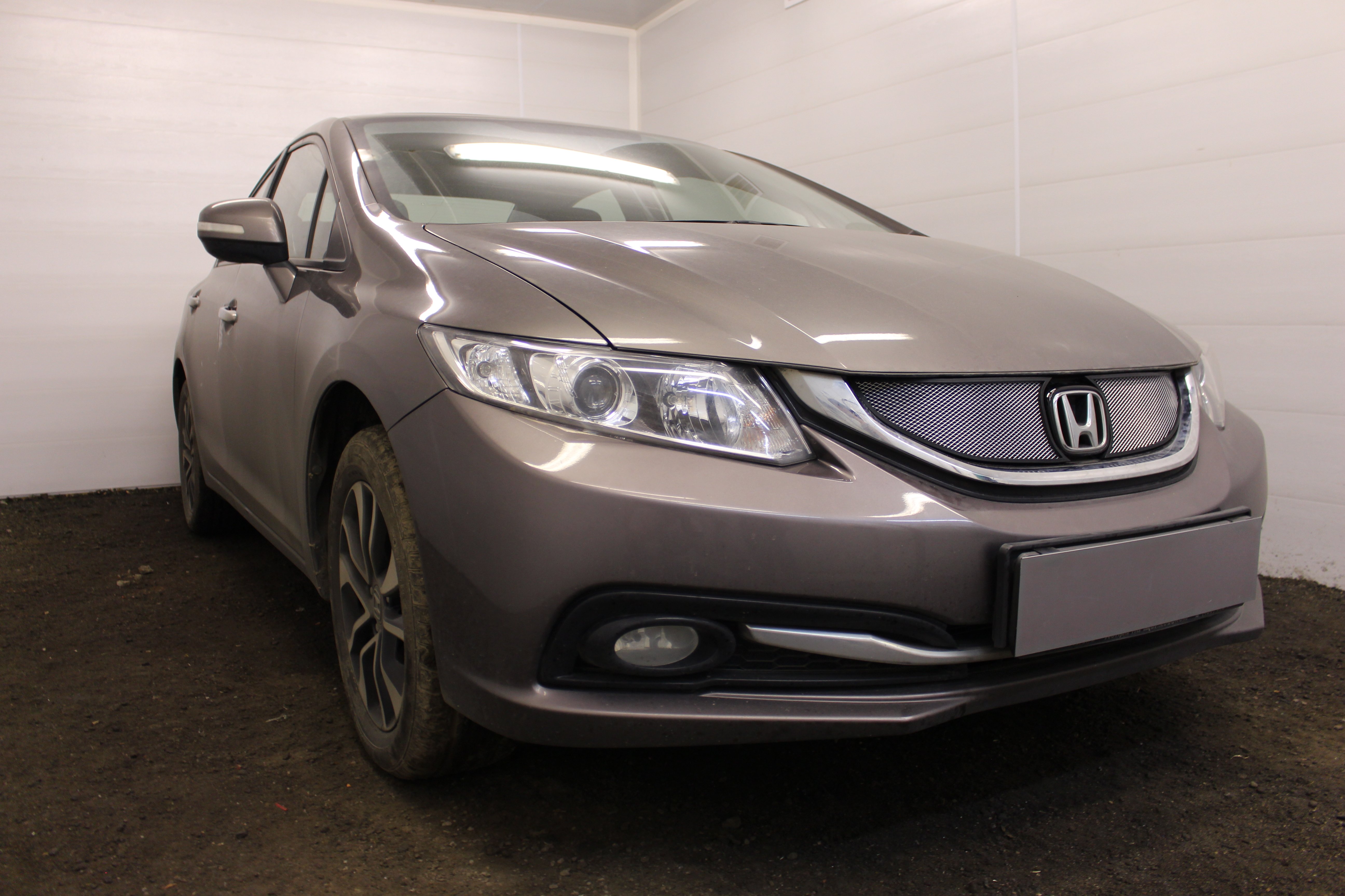 Защитная сетка радиатора для Honda Civic IX Рестайлинг