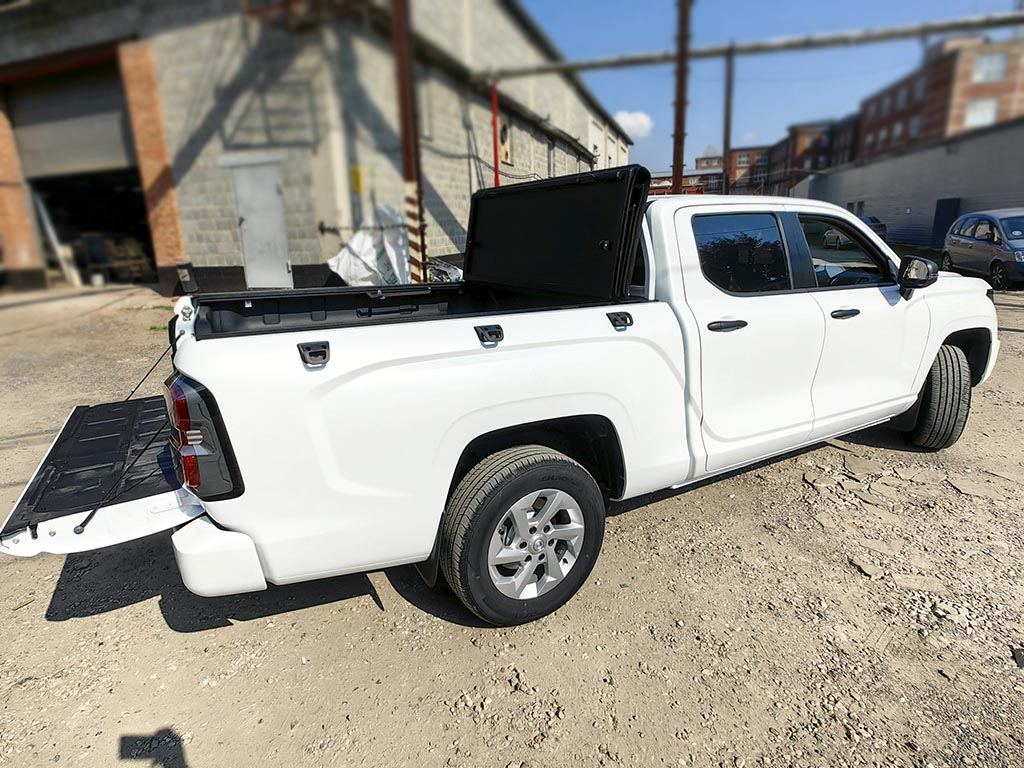 Крышка 4-х секционная HAL 4S STANDART для Great Wall Poer King Kong I