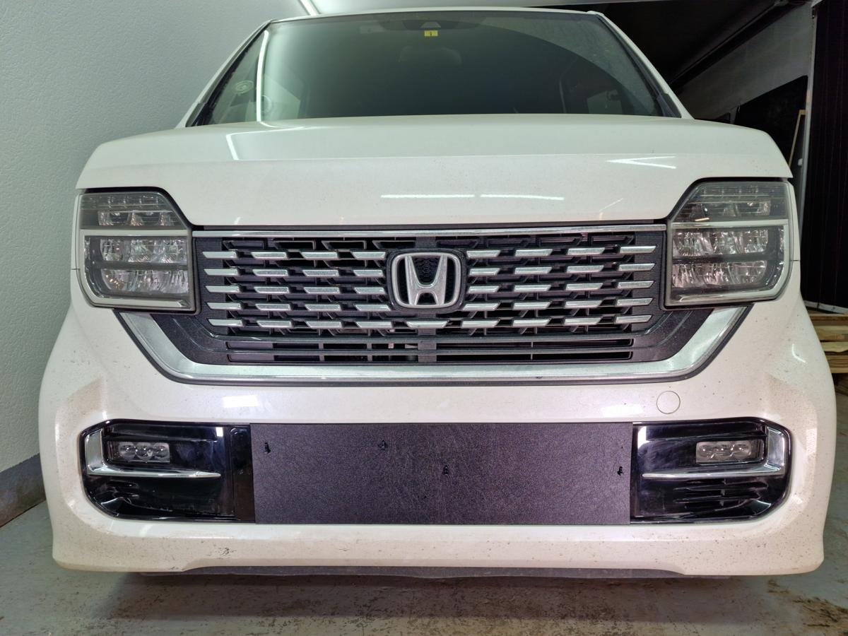 Зимняя заглушка радиатора на стяжке низ (РФ номер) для Honda N-WGN II Рестайлинг