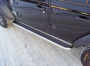 Пороги с площадкой (нерж. лист) 60,3 мм для Jeep Wrangler IV (JL)