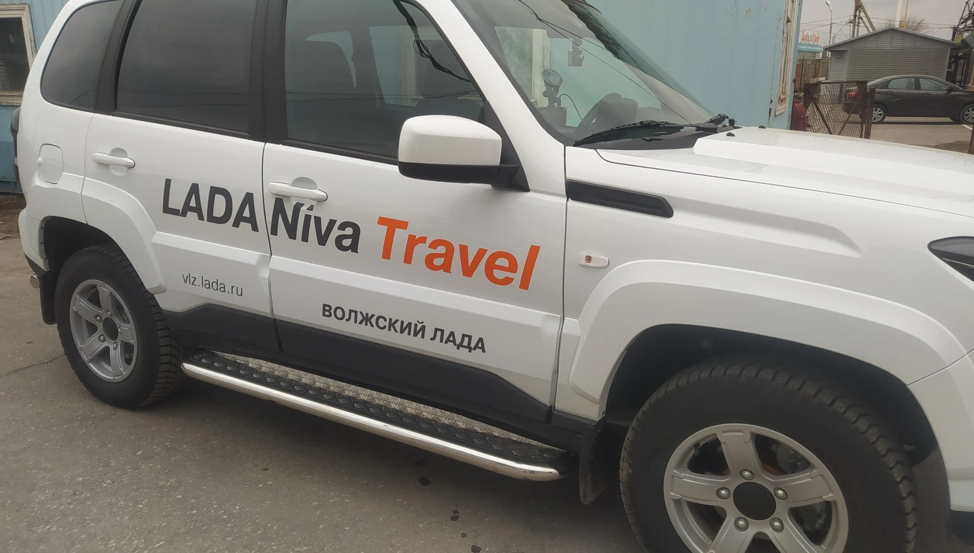 Пороги с накладным листом d53 мм для LADA (ВАЗ) Niva I Рестайлинг (Travel)  Юко NVT.21.41