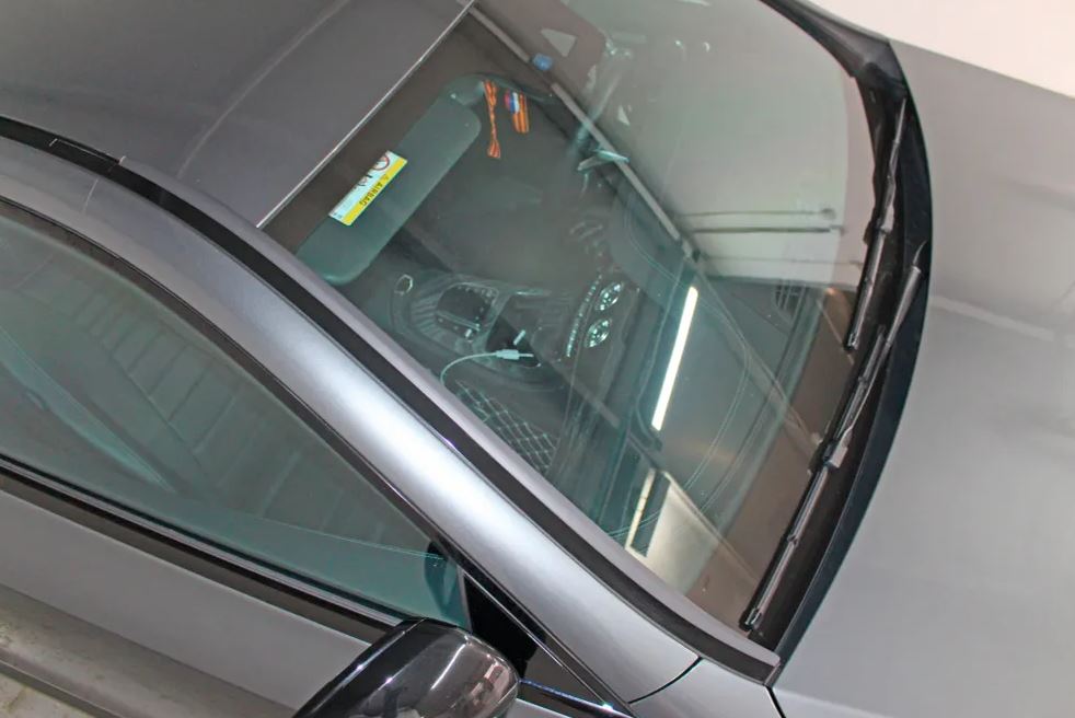 Дефлектор (водосток) лобового стекла для Mercedes-Benz E-Класс V (W213, S213, C238) Рестайлинг