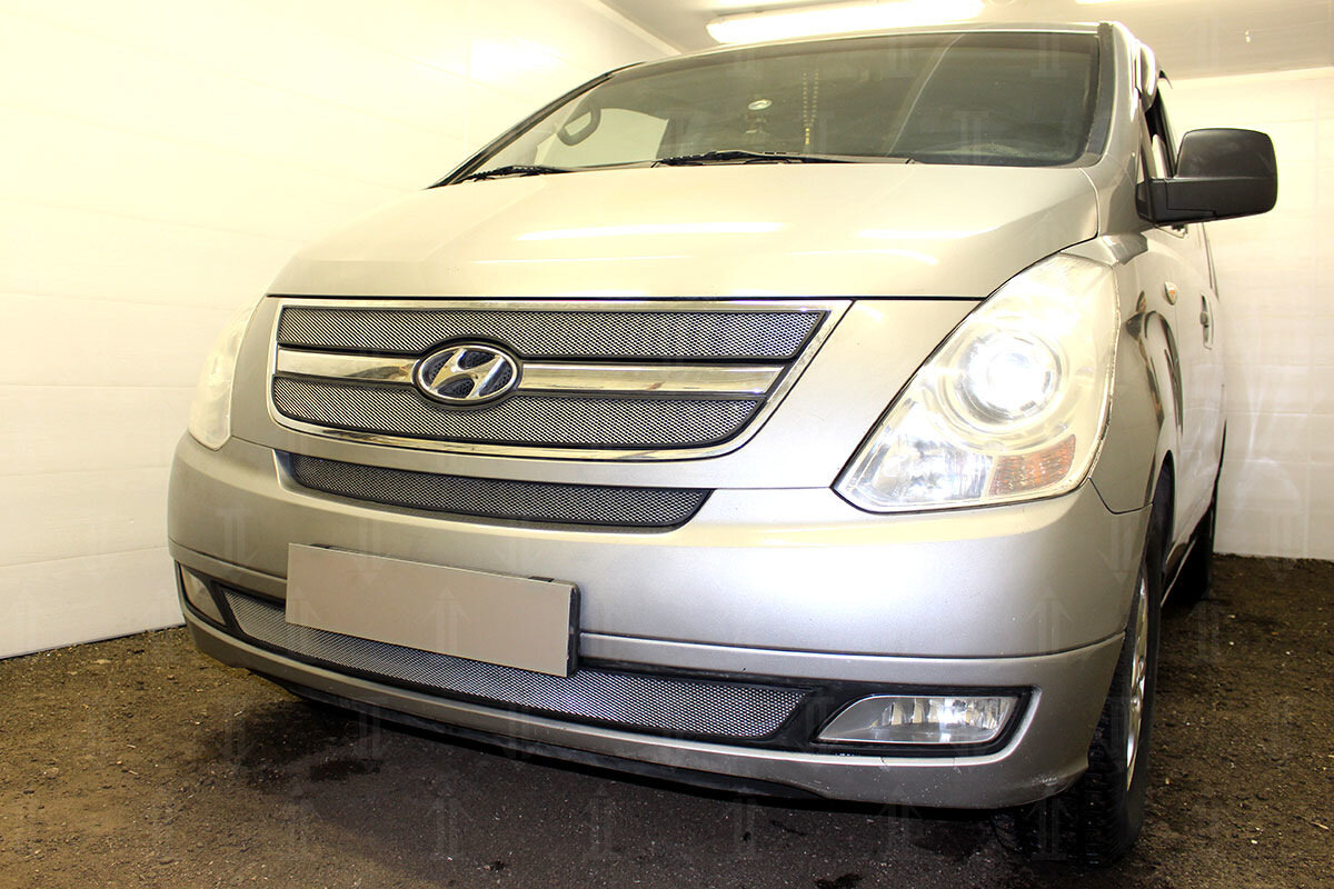 Защитная сетка радиатора верх 3 части для Hyundai H-1 (Starex) II