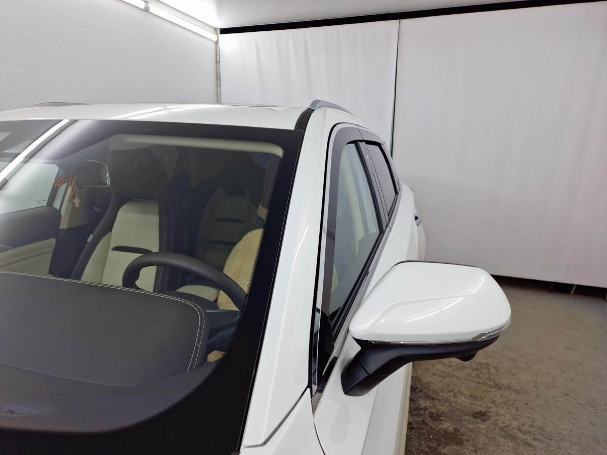 Дефлекторы окон с хром накладками 2D 4 шт для FAW Bestune T77