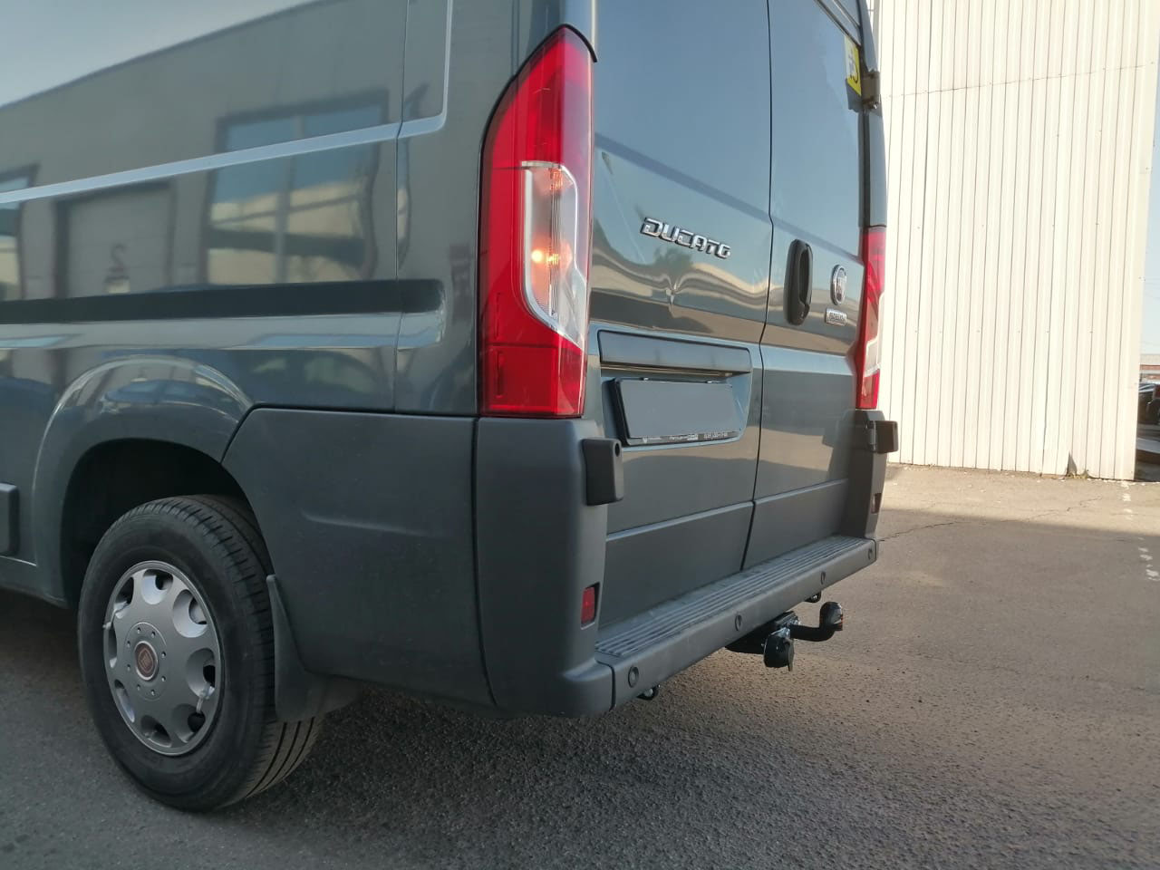 Фаркоп Leader с типом шара FC для Fiat Ducato III