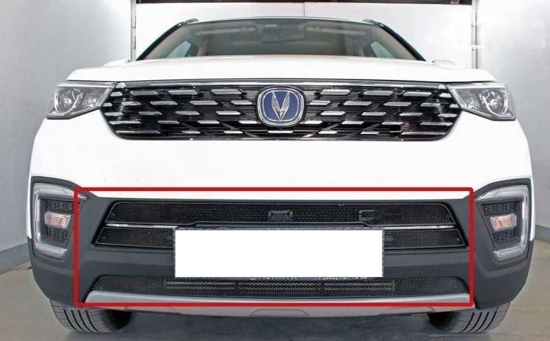 Защитная сетка радиатора низ 4 части для Changan CS55 I Черный Стрелка 11 CHGCS5517.bot.black