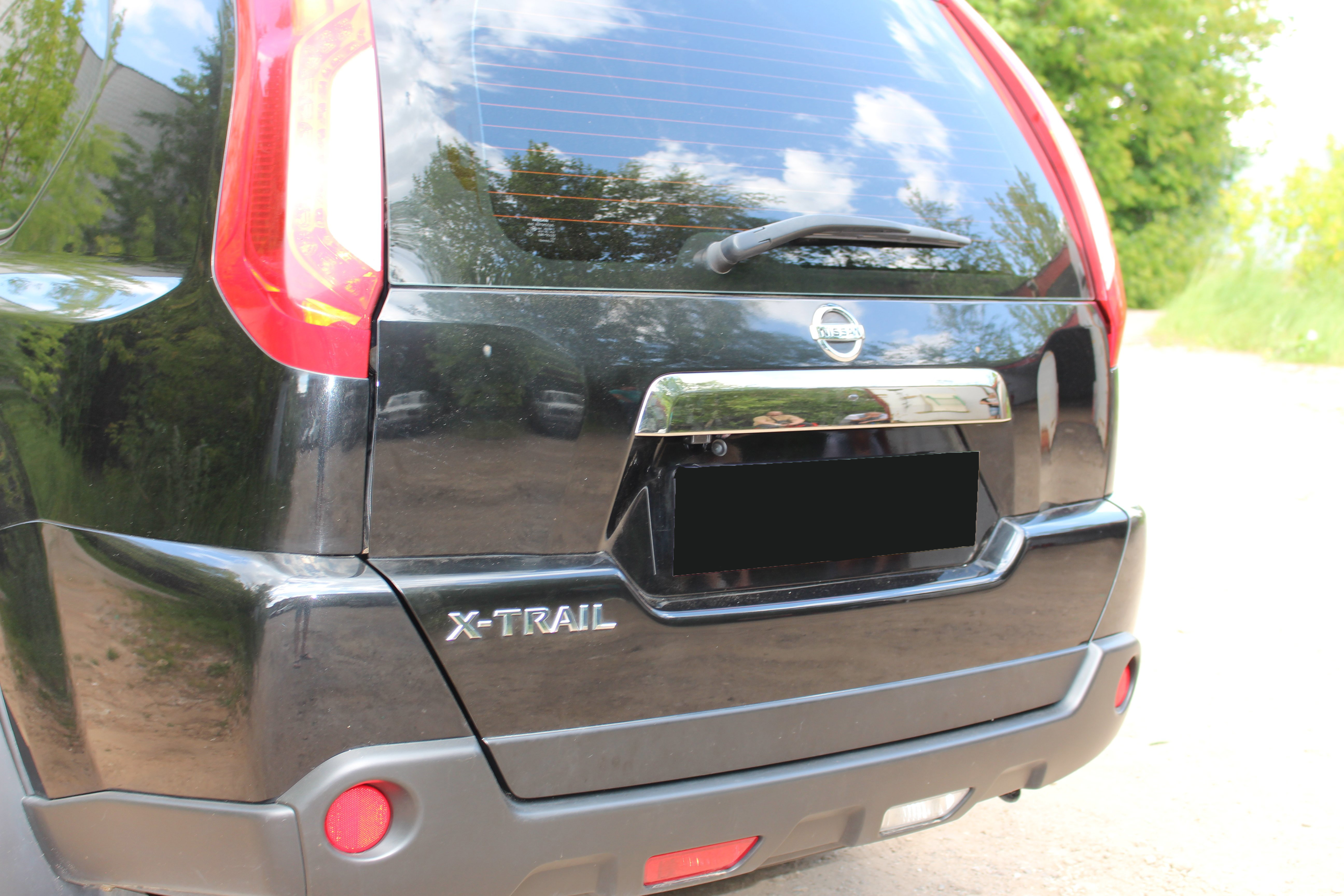 Защита камеры заднего вида для Nissan X-Trail II
