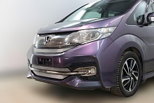 Комплект сеток chrome верх и низ для Honda Stepwgn V