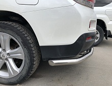 Защита заднего бампера угловая большая d60 мм для Toyota Highlander II (U40) Рестайлинг
