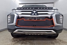 Зимняя заглушка радиатора к съемной сетке низ для Mitsubishi Pajero Sport III Рестайлинг