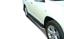 Пороги с накладным листом d60 мм для Toyota Highlander II (U40) Рестайлинг