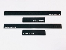 Накладки на пороги нержавеющая сталь под карбон 4шт. для Hyundai Solaris I