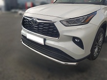 Защита переднего бампера d60 мм для Toyota Highlander IV (U70)
