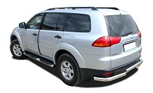 Защита заднего бампера d76 мм для Mitsubishi Pajero Sport II