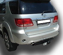 Фаркоп Leader с типом шара F для Toyota Fortuner I