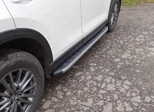 Пороги алюминиевые с пластиковой накладкой карбон 1720 мм для Mazda CX-5 II Рестайлинг