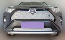 Комплект сеток chrome верх с парктроником и камерой и низ для Toyota RAV4 V (XA50)