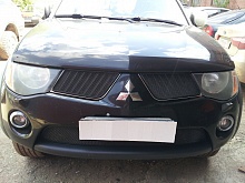 Защитная сетка радиатора верх для Mitsubishi L200 IV