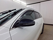 Дефлекторы окон с хром накладками 2D 6 шт (для кузова универсал) для Kia Ceed III