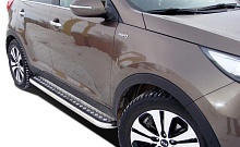Пороги с накладным листом d53 мм для Kia Sportage III