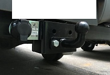 Фаркоп Leader с типом шара FC для Toyota Hilux VII Рестайлинг