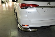 Защита заднего бампера двойная угловая d76/42 мм для Toyota Fortuner II