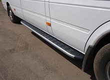 Порог алюминиевый с пластиковой накладкой карбон 2220 мм для Mercedes-Benz Sprinter Classic I (W909) Рестайлинг
