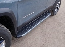 Пороги алюминиевые с пластиковой накладкой карбон 1720 мм для Jeep Cherokee V (KL)