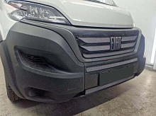 Комплект защитных сеток радиатора верх 5 частей под прямоугольный логотип и бок 2 части для Fiat Ducato III Рестайлинг