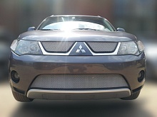 Комплект сеток chrome верх и низ для Mitsubishi Outlander II