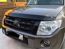 Дефлектор капота темный для Mitsubishi Pajero IV Рестайлинг 1
